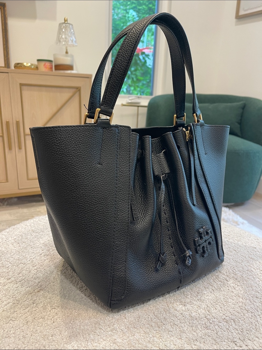 Tory Burch McGraw Dragonfly Black  Leather Handbag - Picture 2 of 8